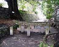 黒神埋没鳥居